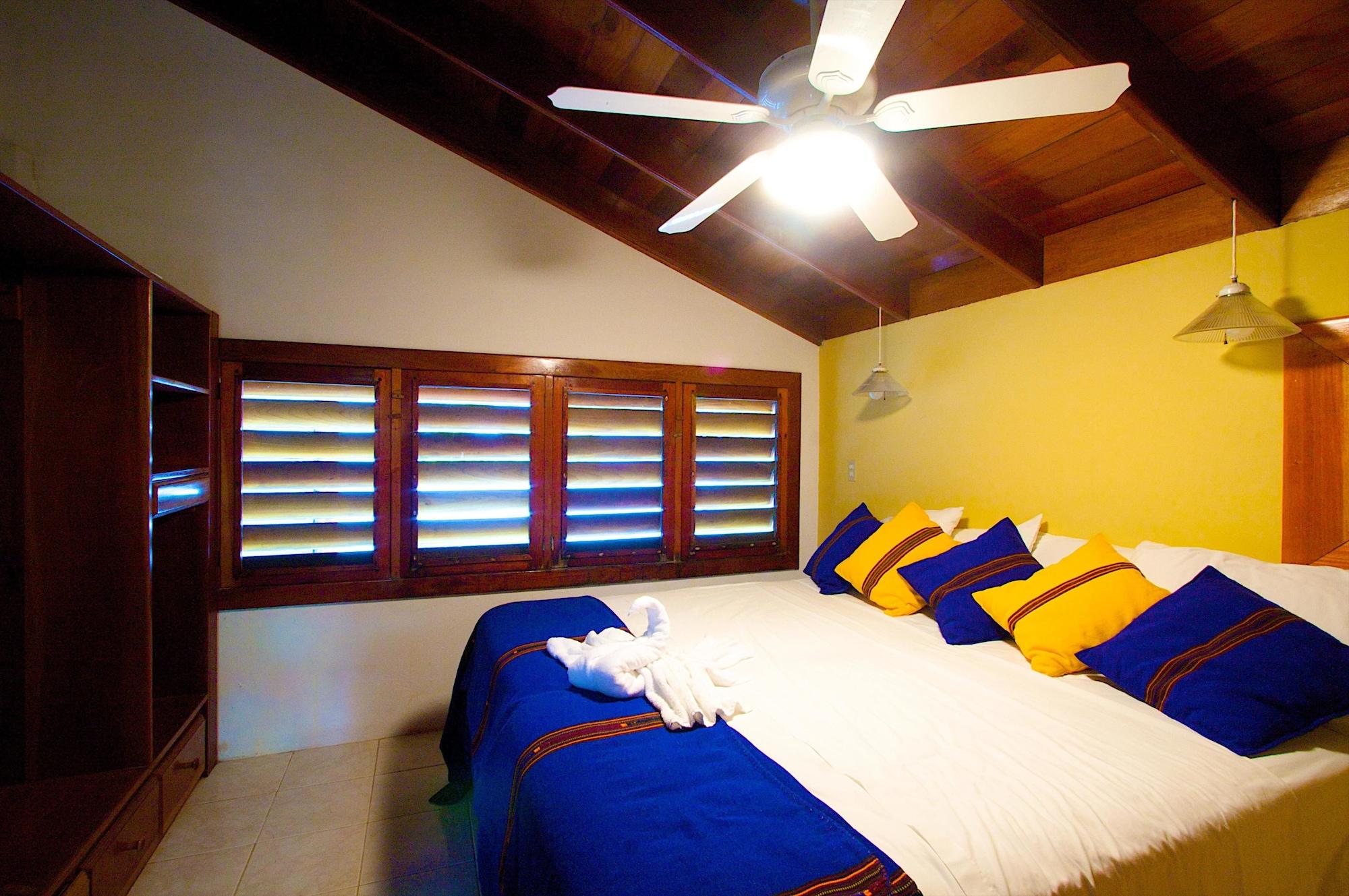 Caribbean Villas Hotel San Pedro  Esterno foto