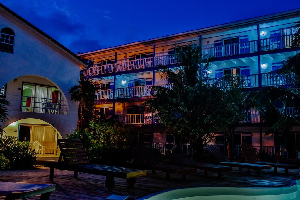 Caribbean Villas Hotel San Pedro  Esterno foto