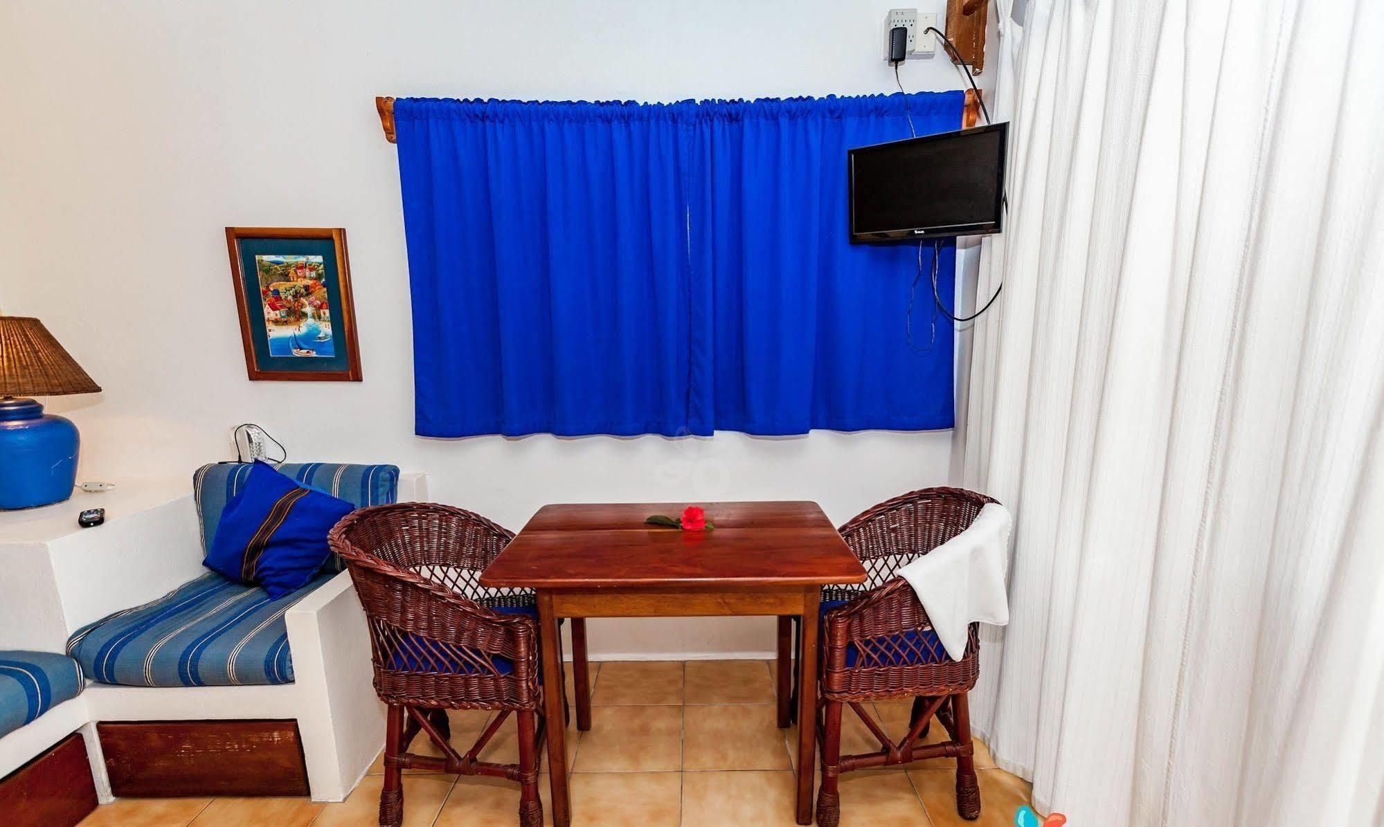 Caribbean Villas Hotel San Pedro  Esterno foto